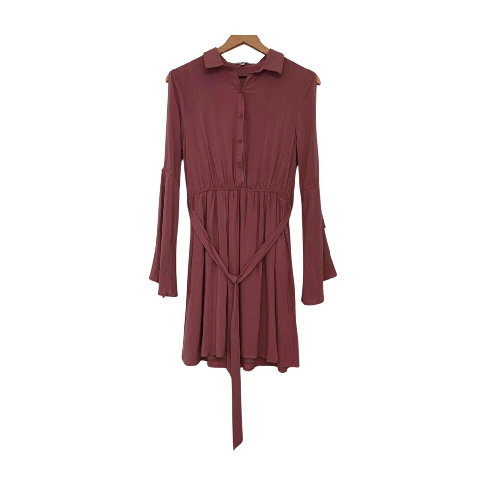 NWT Mauve Bell Sleeve Mini Dress. Size Medium